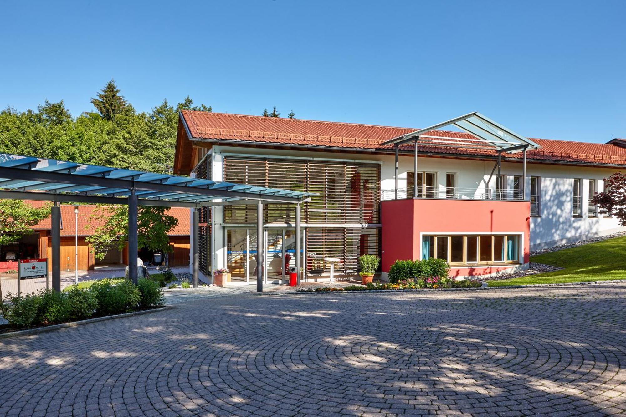 Aura-Hotel Saulgrub Exterior photo